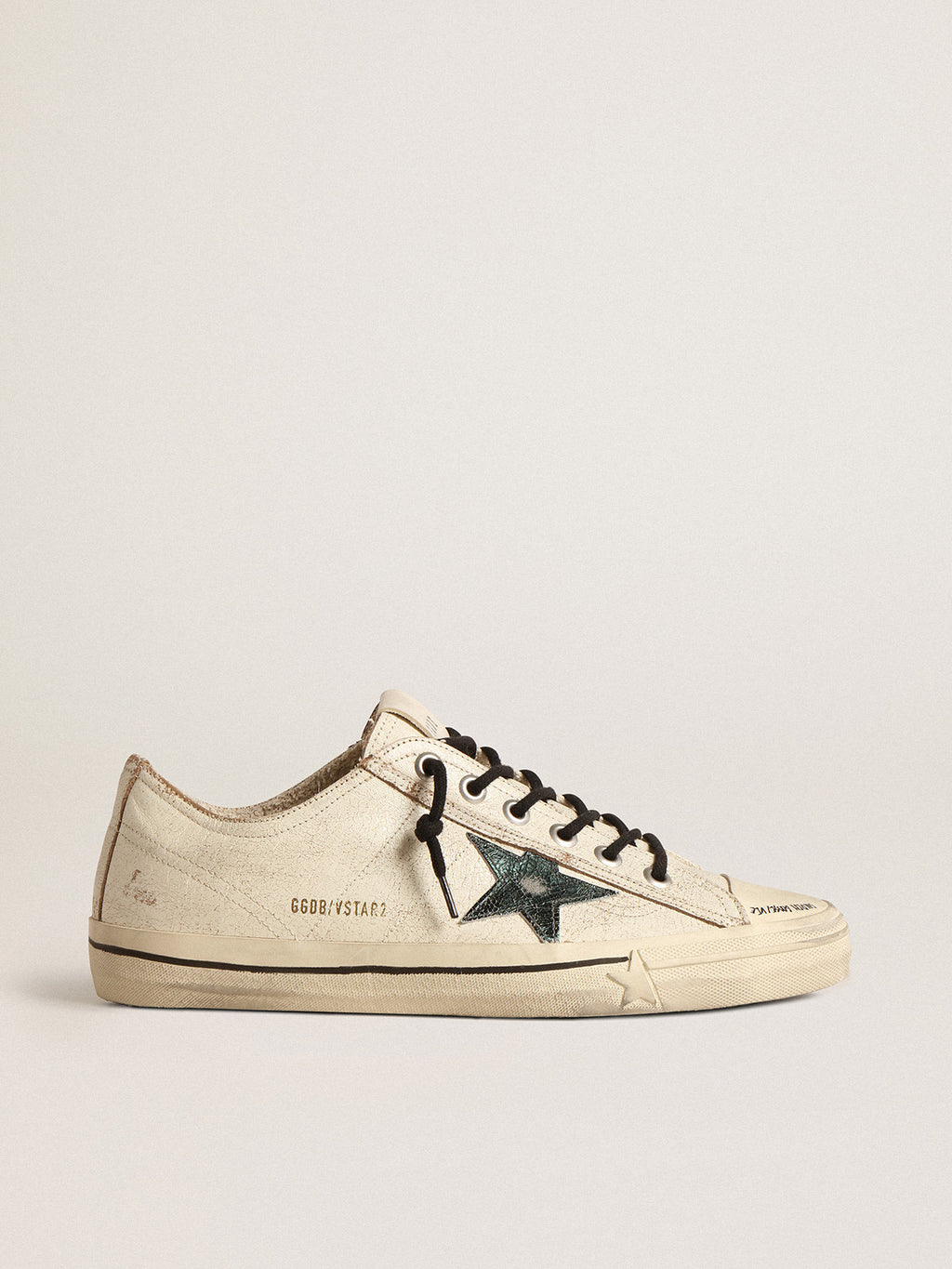 V-Star in glossy leather with metallic green crackle leather star| Golden Goose