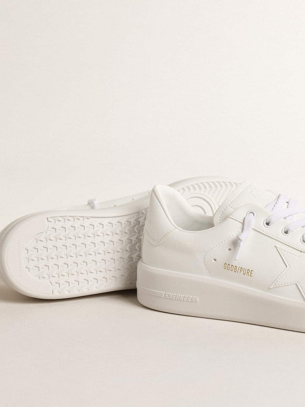 Women's bio-based Purestar with white star and heel tab| Golden Goose
