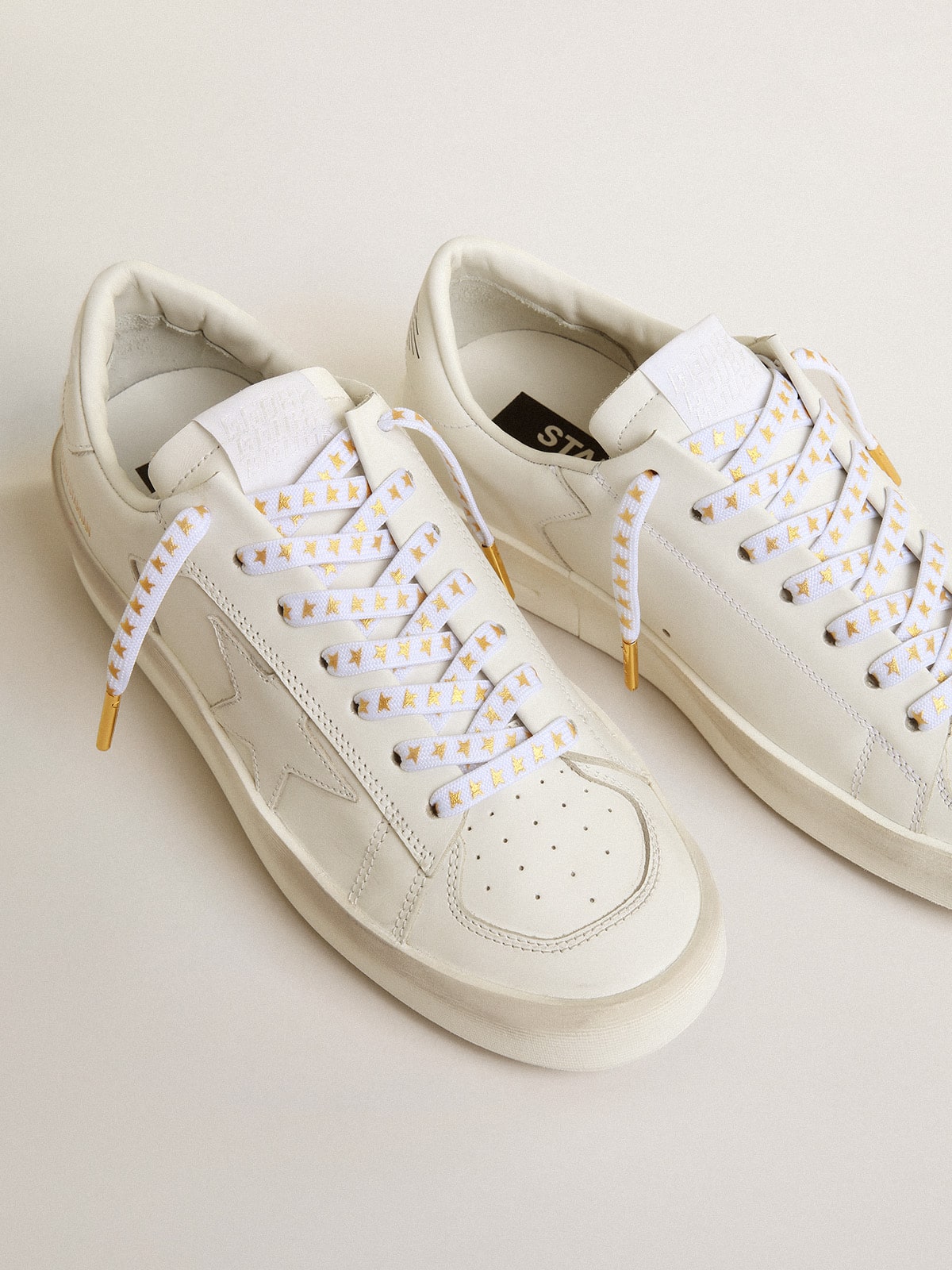 White cotton laces with contrasting gold stars| Golden Goose