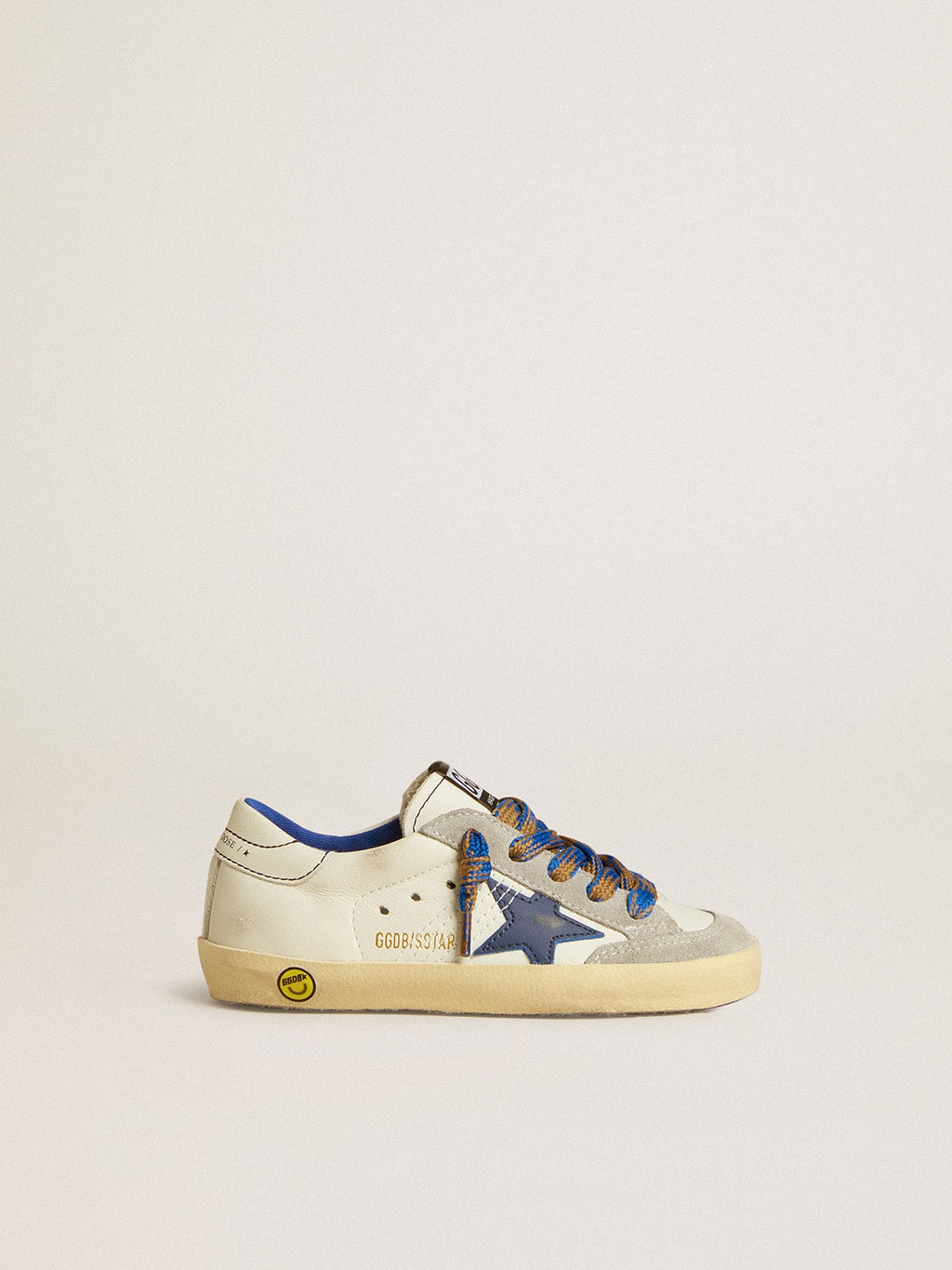 Super-Star Young with blue leather star and ice-gray suede inserts| Golden Goose