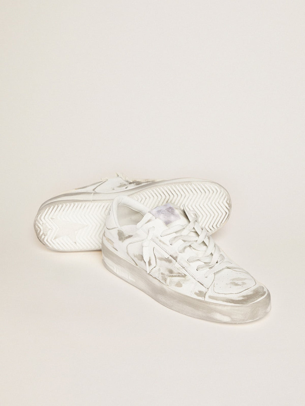 Men's Stardan in white leather with distressed effect| Golden Goose