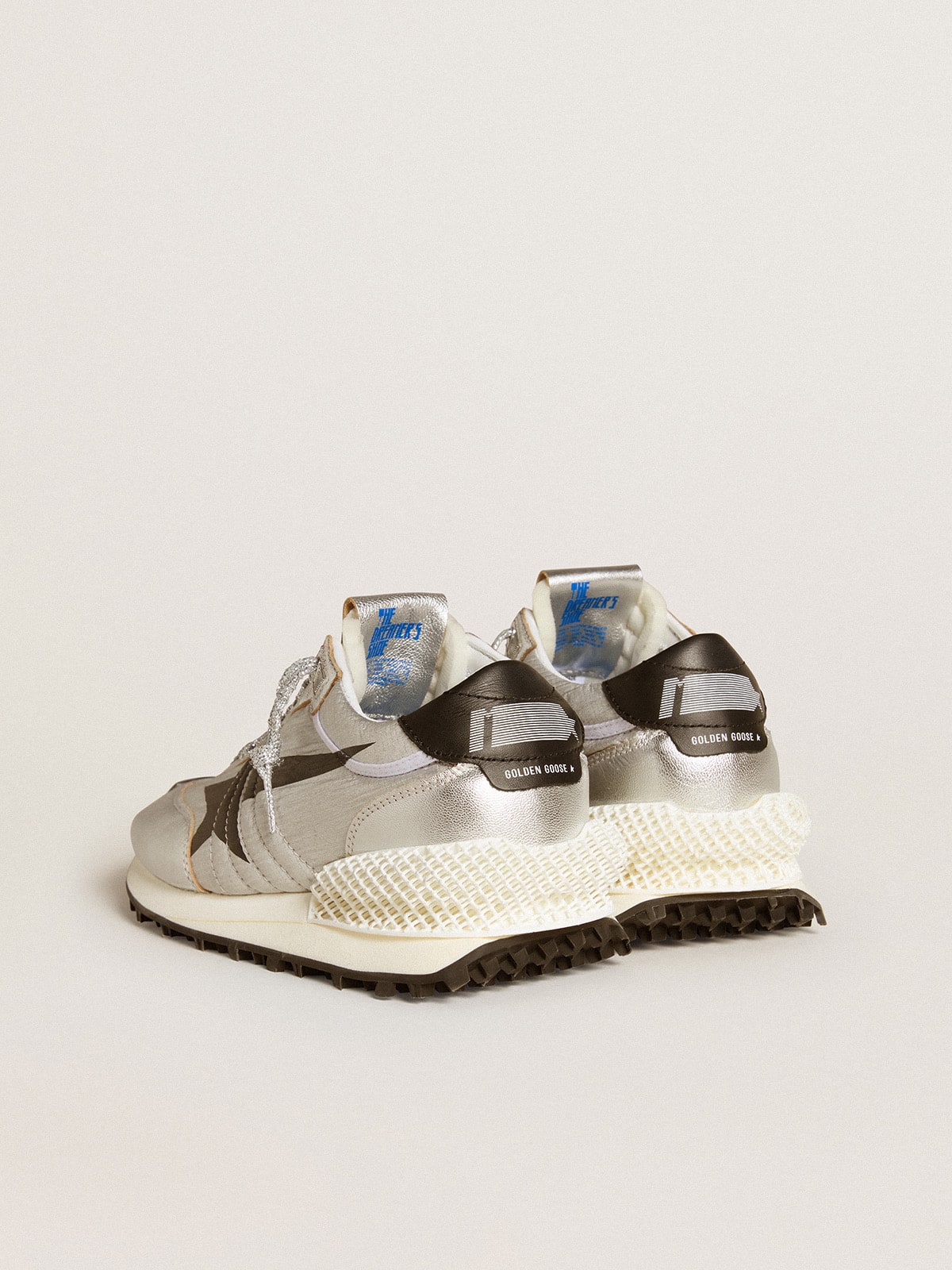 Men's Marathon with silver ripstop nylon upper and black star| Golden Goose