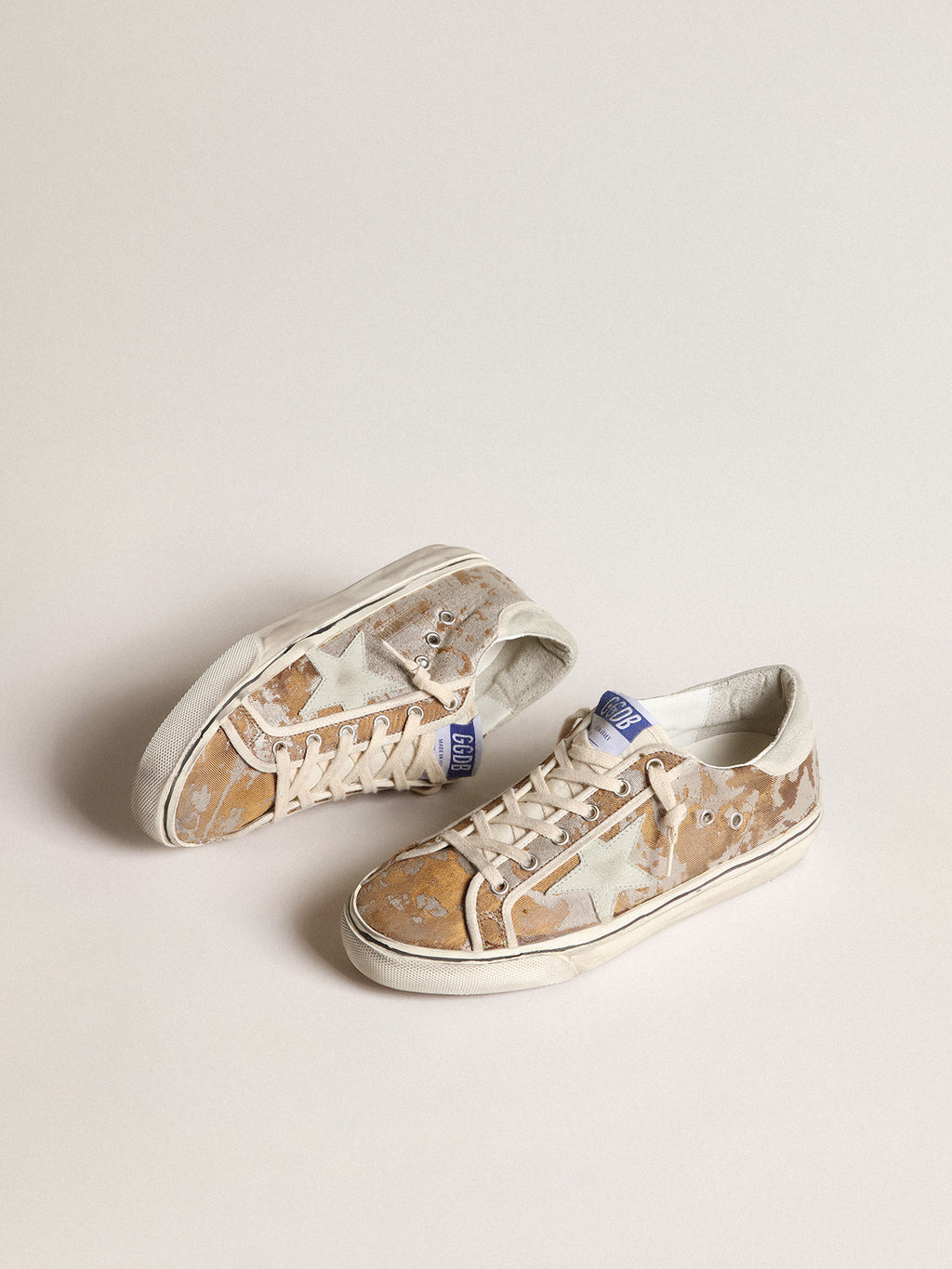 Hi Star in bronze jacquard fabric with ice-gray suede star| Golden Goose
