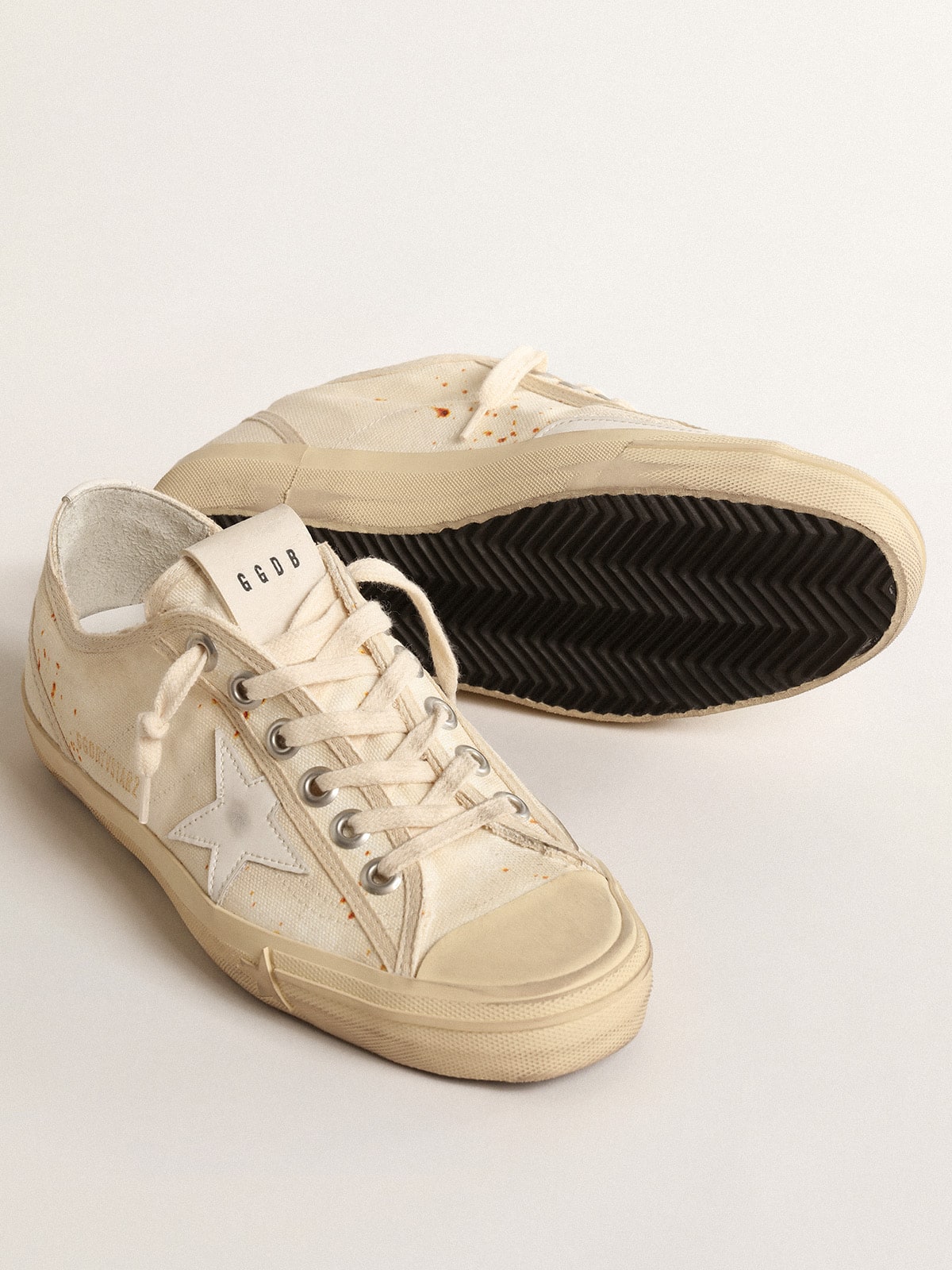 Women's V-Star LAB in canvas with leather star and rust-colored speckles| Golden Goose