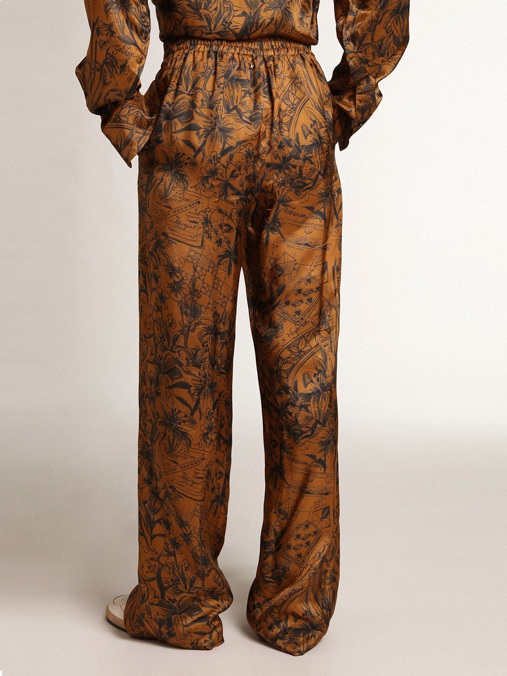 Women's joggers in golden brown with notebook print| Golden Goose