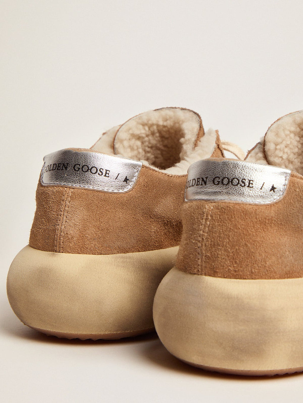 Men's Space-Star in tobacco-colored suede and shearling lining| Golden Goose