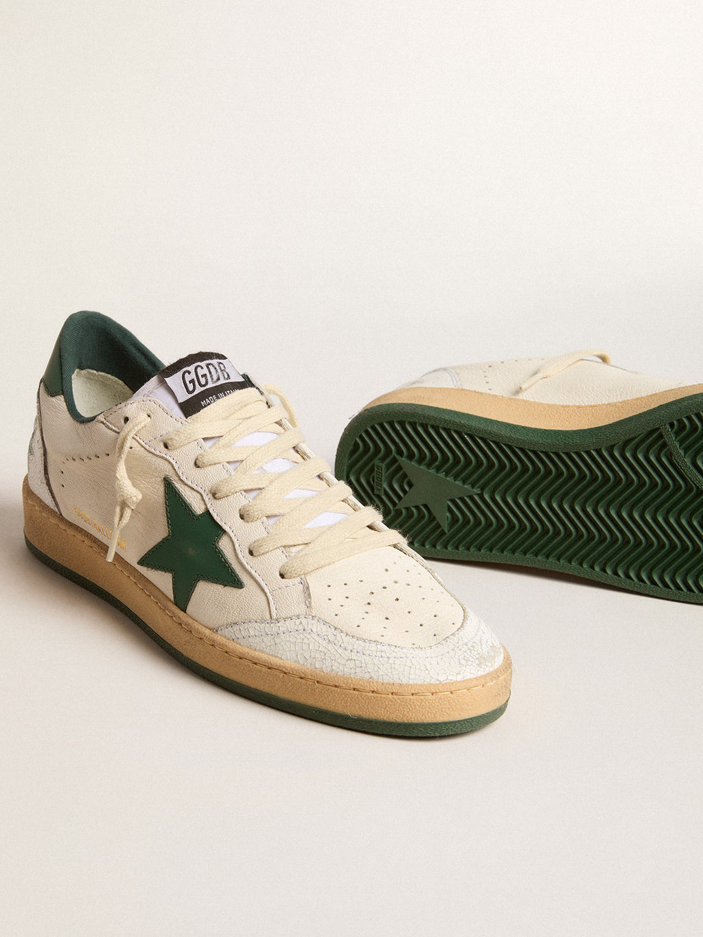 Ball Star Wishes in white nappa leather with green leather star and heel tab| Golden Goose