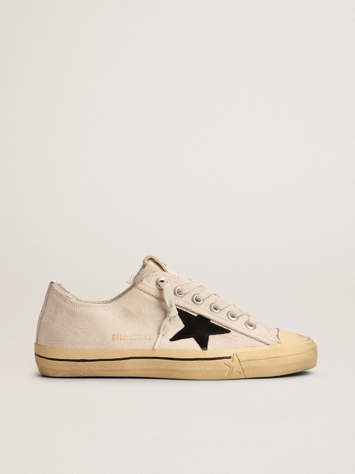 Men's V-Star LTD with black suede star and embroidered lettering| Golden Goose