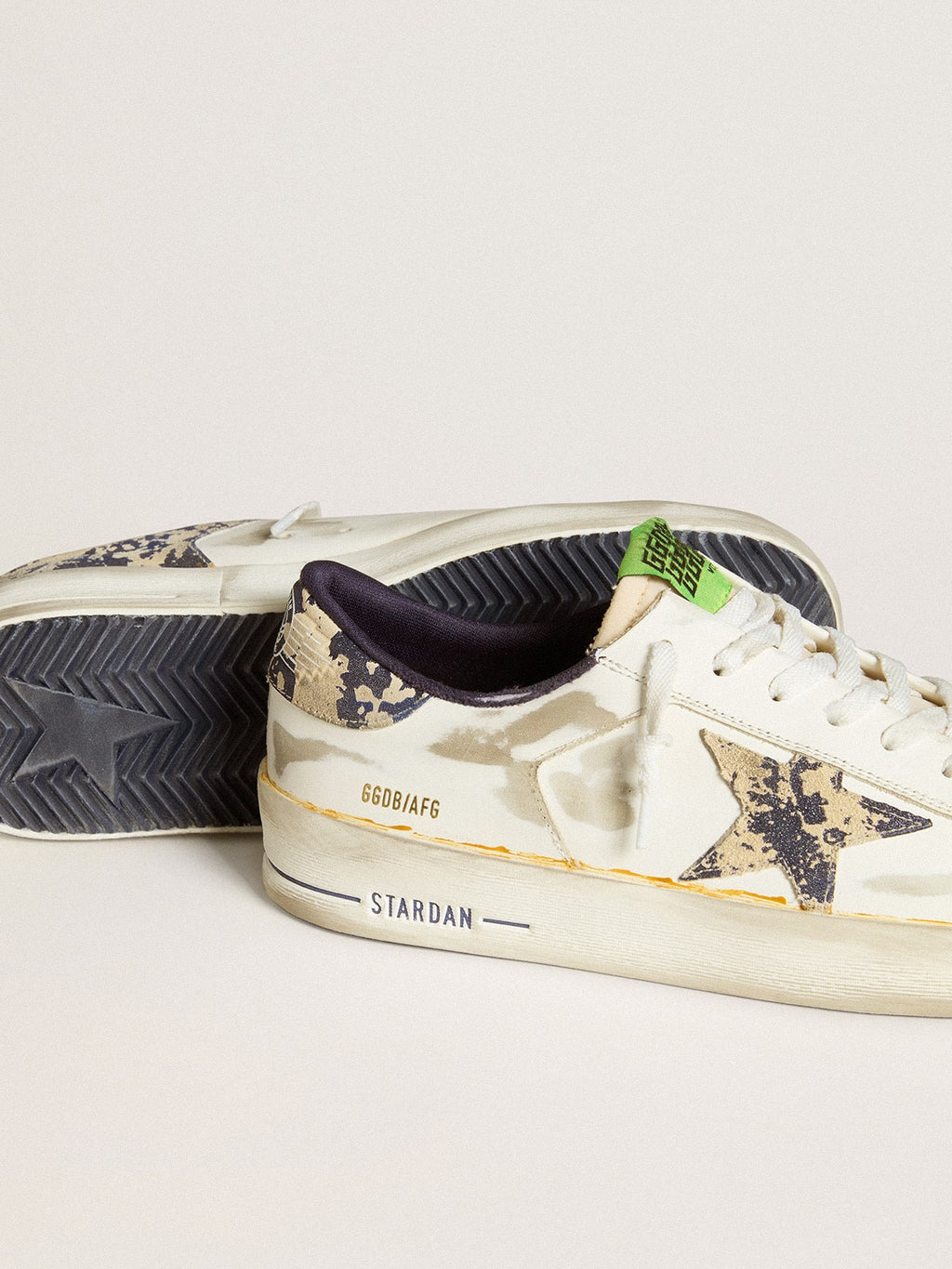 Men's Stardan LAB in white leather with a camouflage star and heel tab| Golden Goose