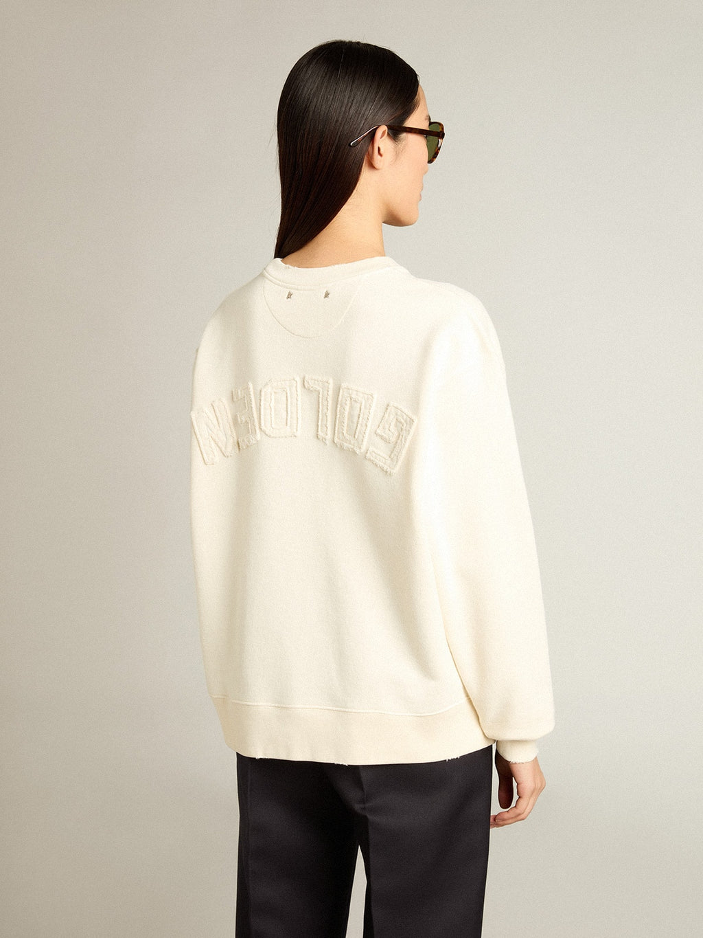 Sweatshirt in aged white with reverse logo on the back - Jersey Capsule| Golden Goose