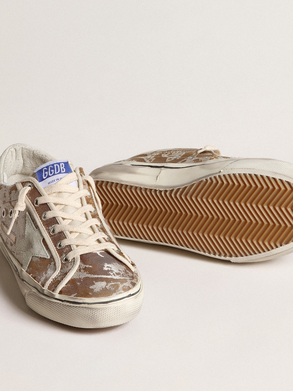 Hi Star in bronze jacquard fabric with ice-gray suede star| Golden Goose