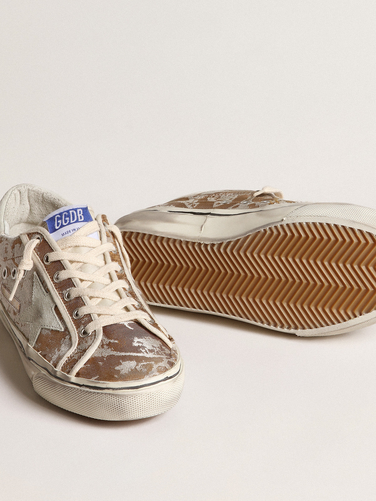 Hi Star in bronze jacquard fabric with ice-gray suede star| Golden Goose