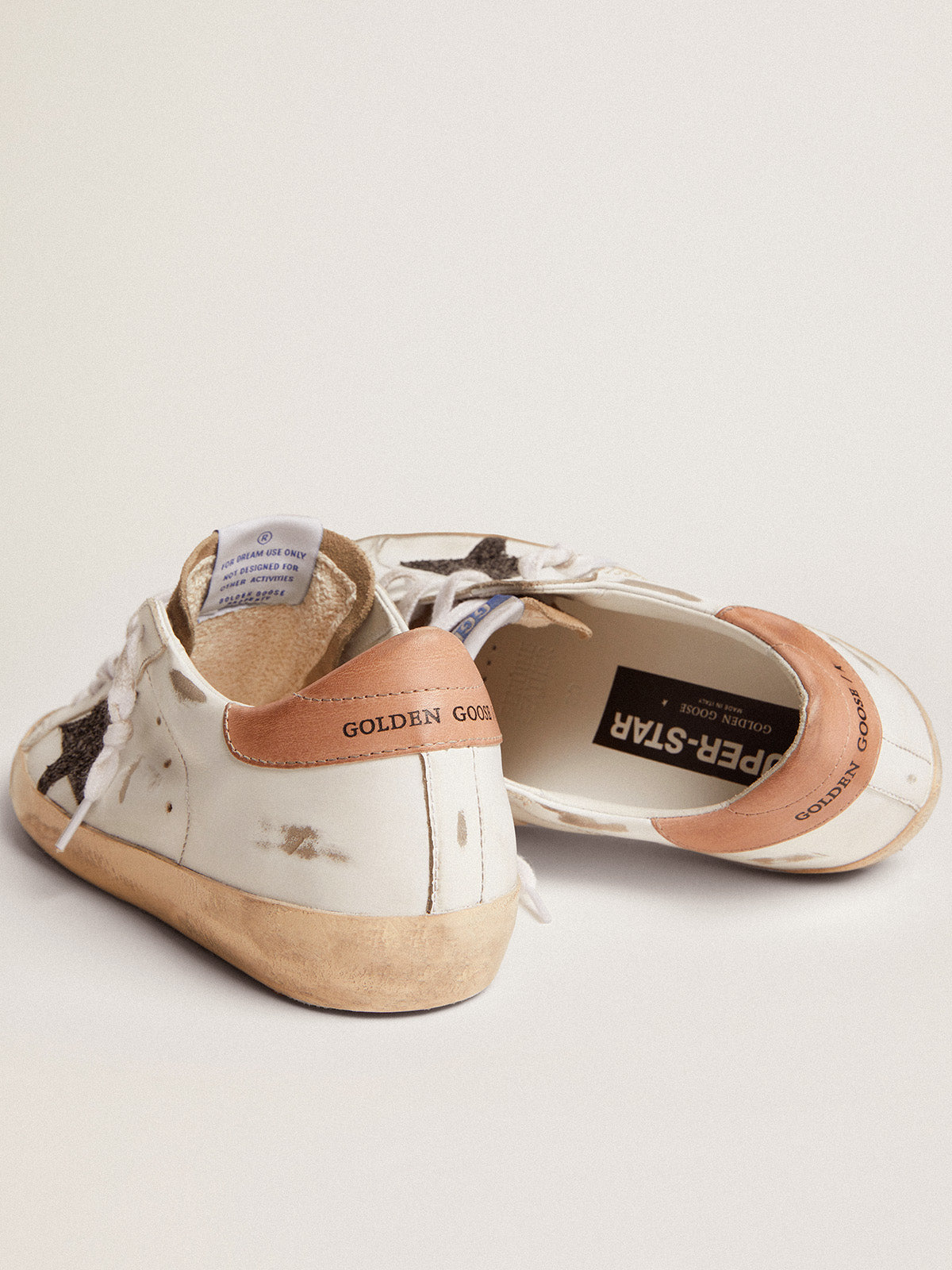Women's Super-Star with black glitter star and pink heel tab| Golden Goose