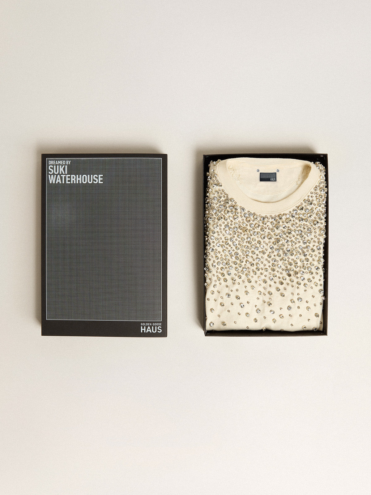 Exclusive HAUS of Dreamers T-shirt in worn white with Swarovski embroidery| Golden Goose