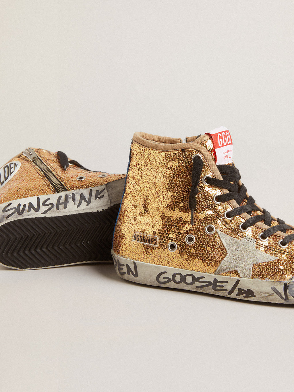Francy Penstar in gold glitter with suede star and bright blue heel tab| Golden Goose