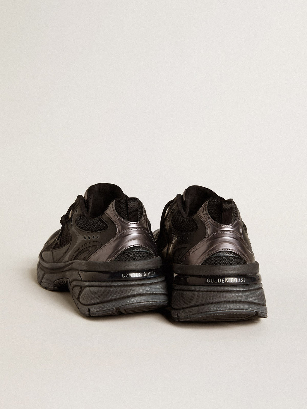Women's Lightstar with black leather and mesh upper and black star| Golden Goose