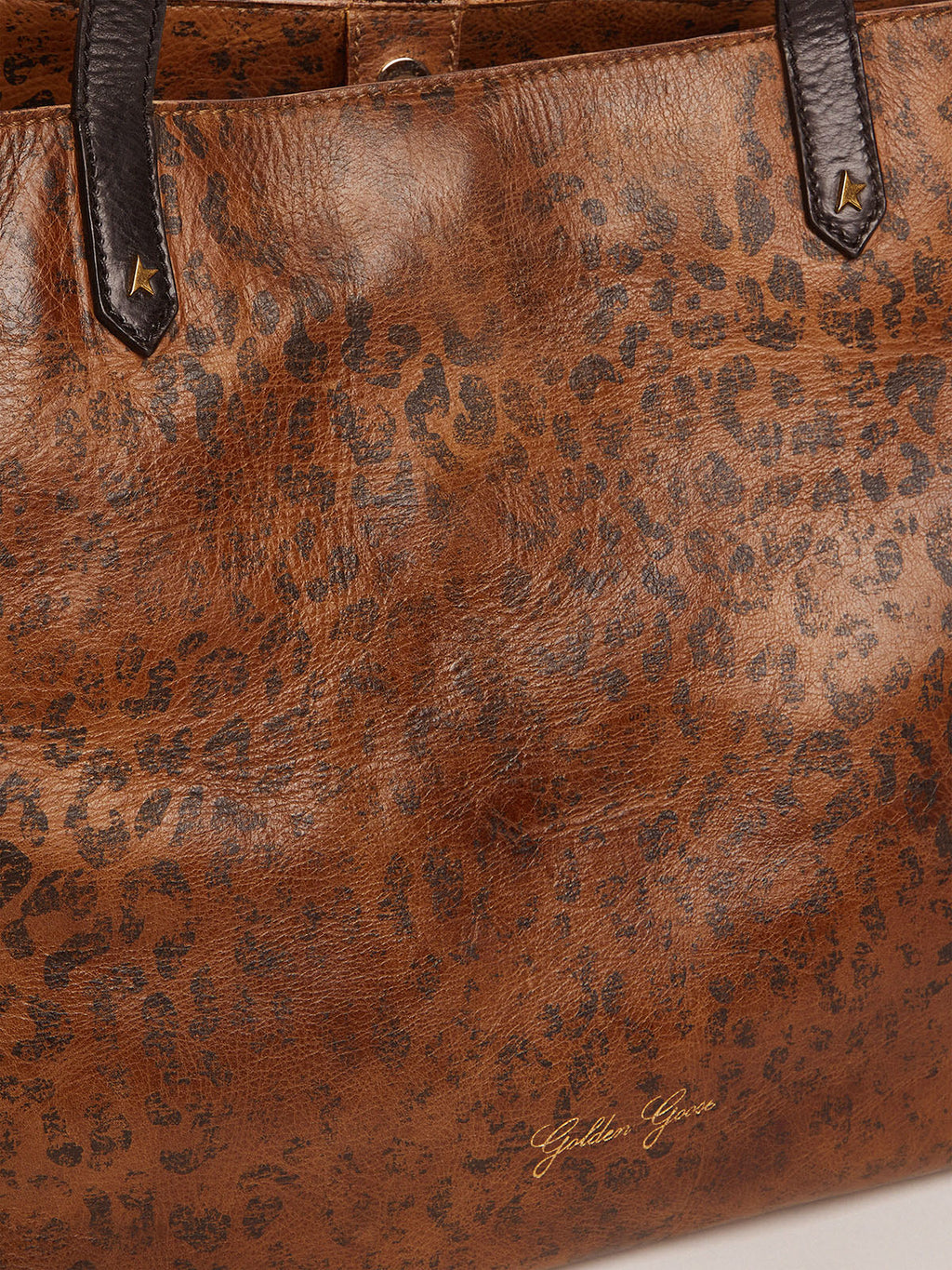 Women's Pasadena Bag with leopard print and contrasting black handles| Golden Goose