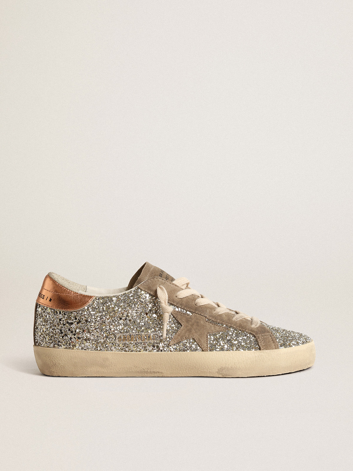 Super-Star in platinum glitter with dove-gray suede star| Golden Goose