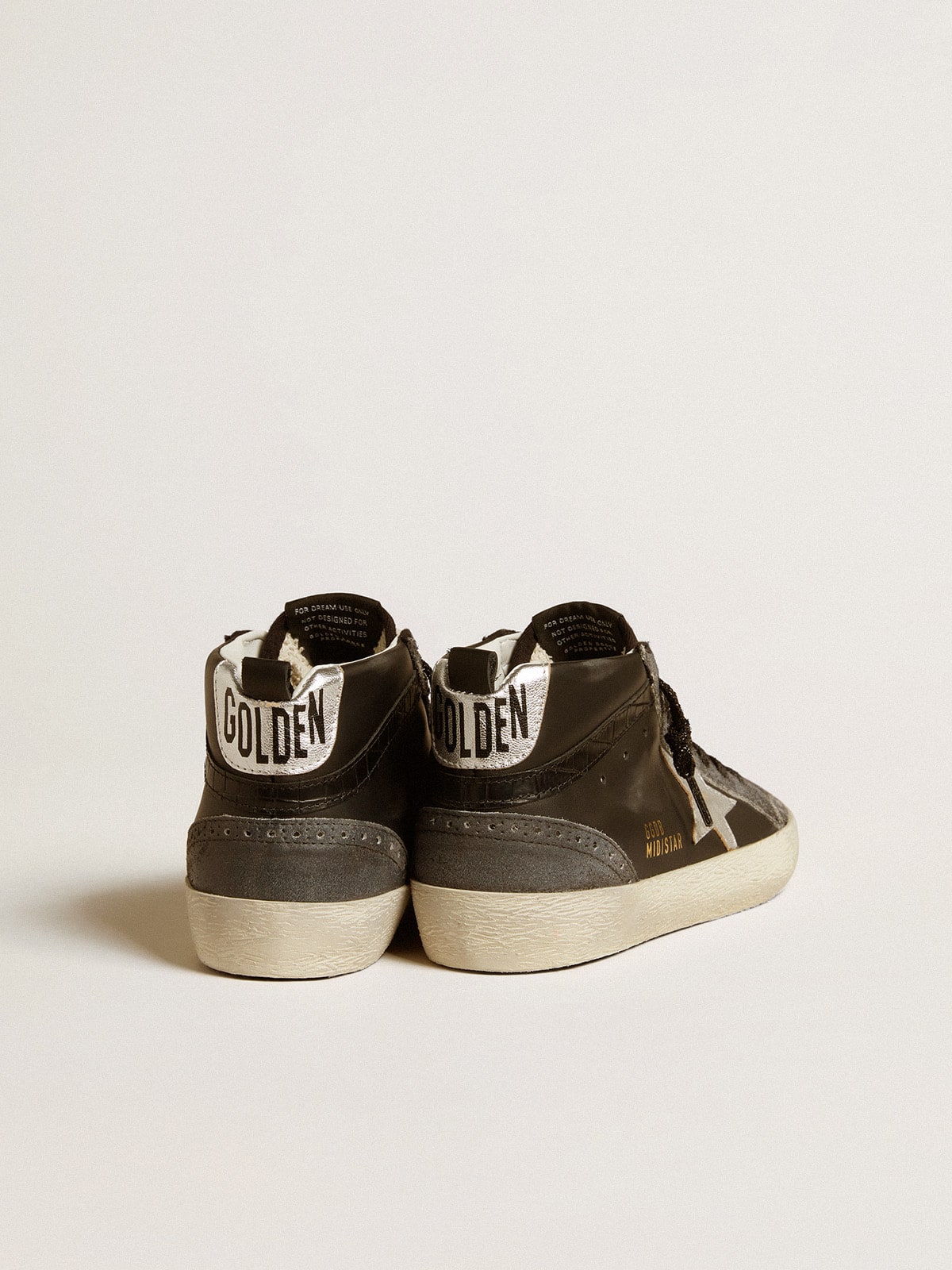 Women's Mid Star in black leather with silver metallic leather star| Golden Goose
