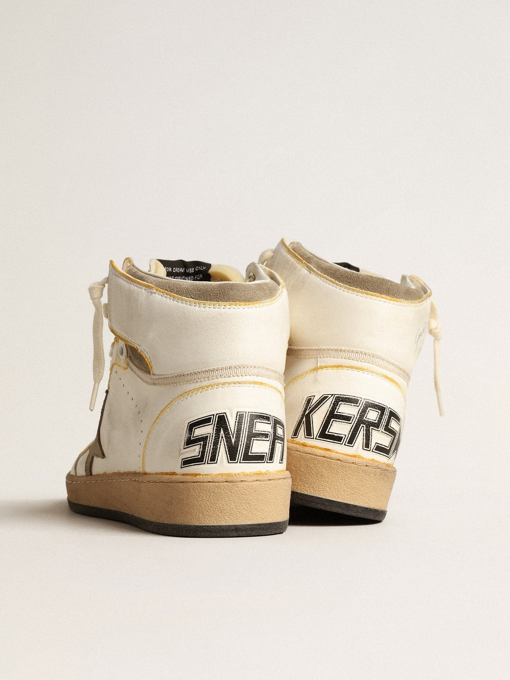 Men's Sky-Star in white nappa leather with dove-gray suede star| Golden Goose