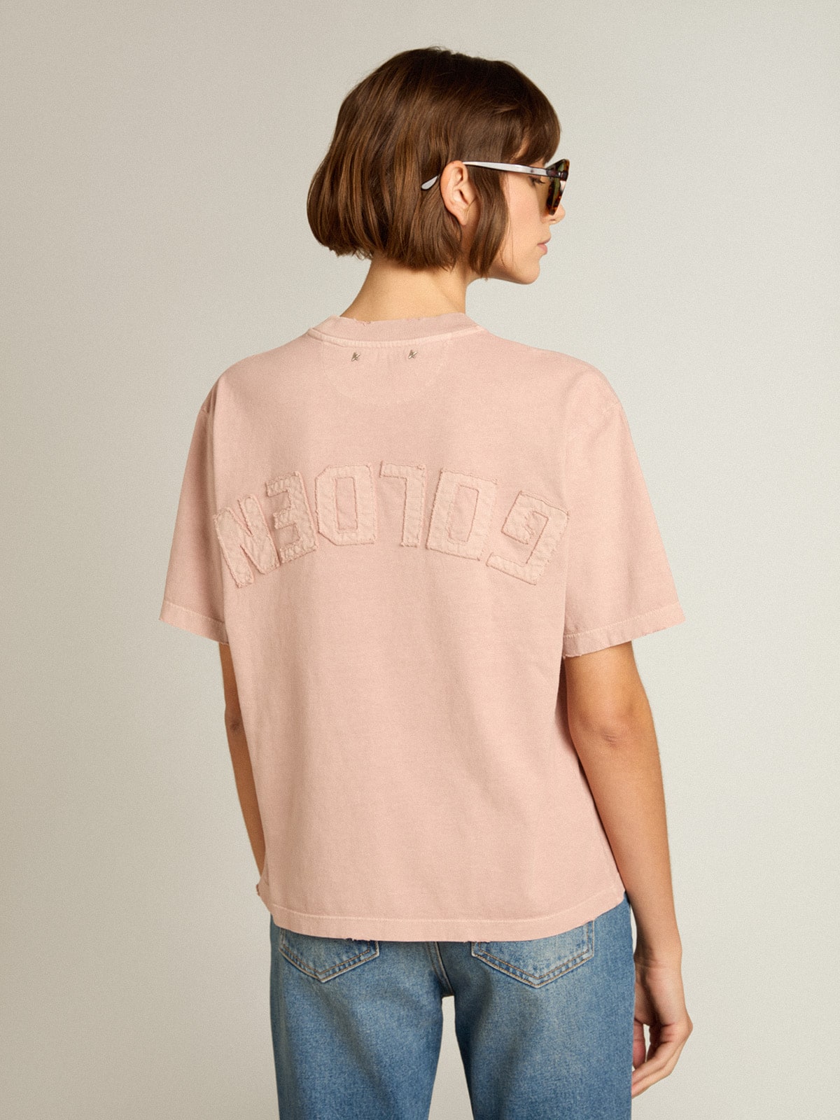 Powder-pink T-shirt with reverse logo on the back - Jersey Capsule| Golden Goose