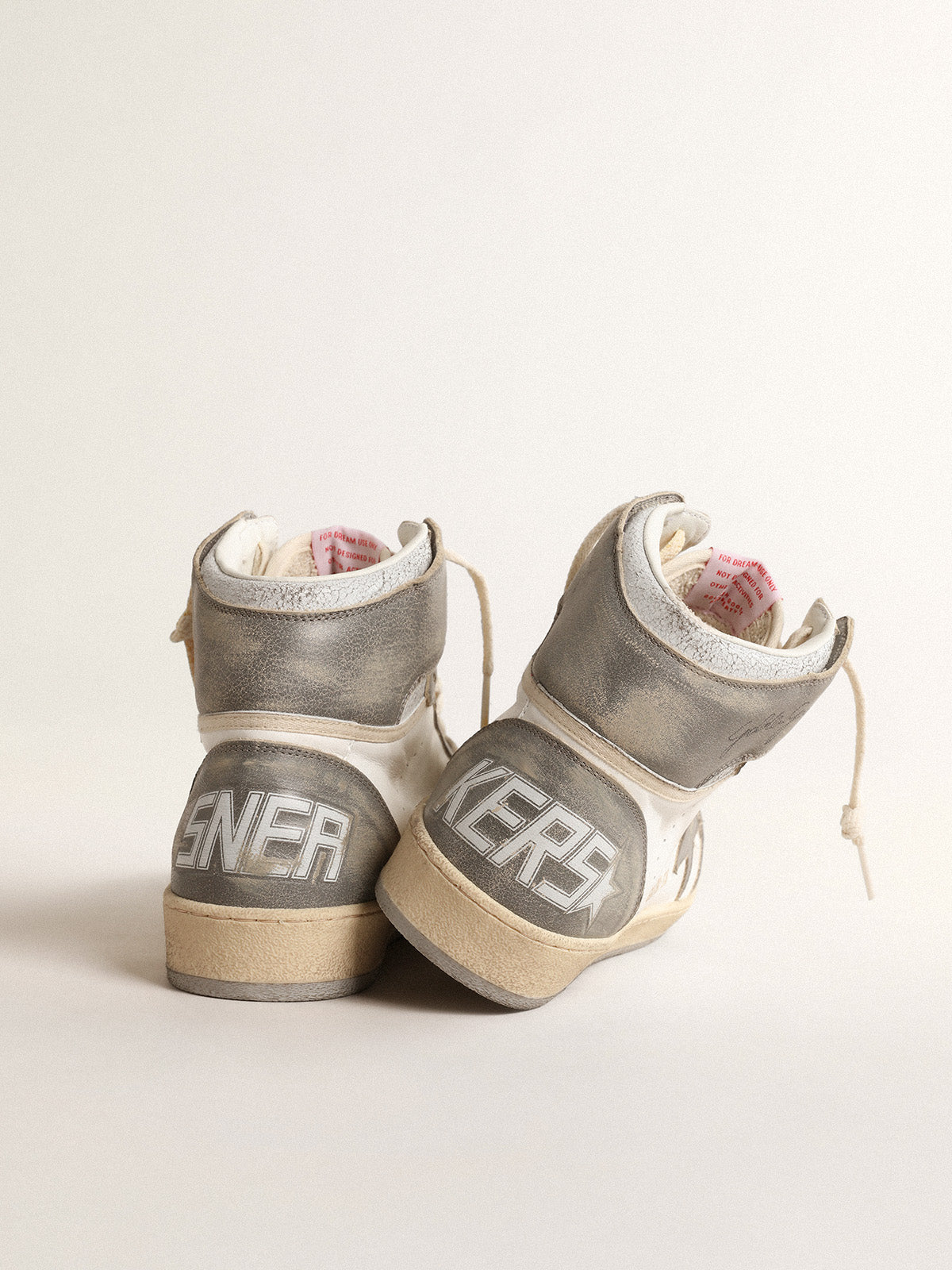 Sky-Star in white nappa leather with faded gray leather inserts| Golden Goose
