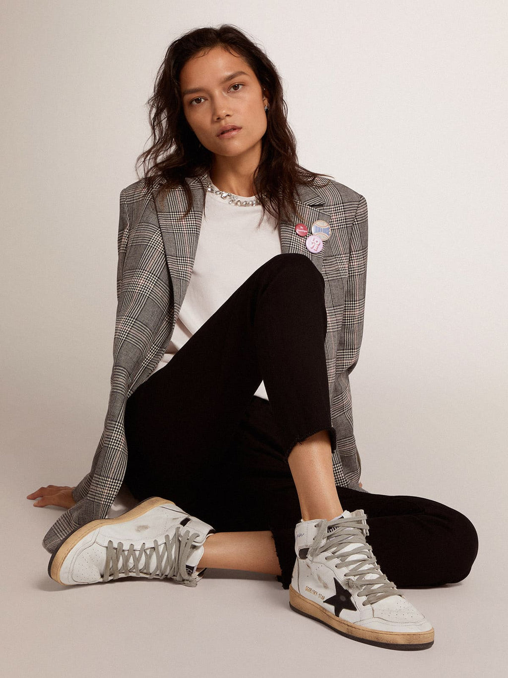 Women's Sky-Star with signature on the ankle and black inserts| Golden Goose