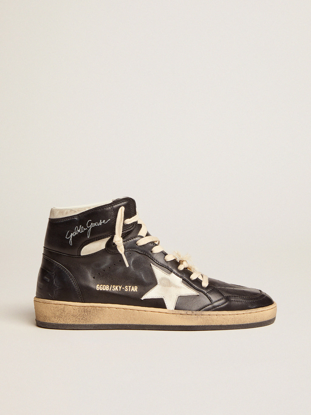 Women's Sky-Star in black nappa with white star| Golden Goose