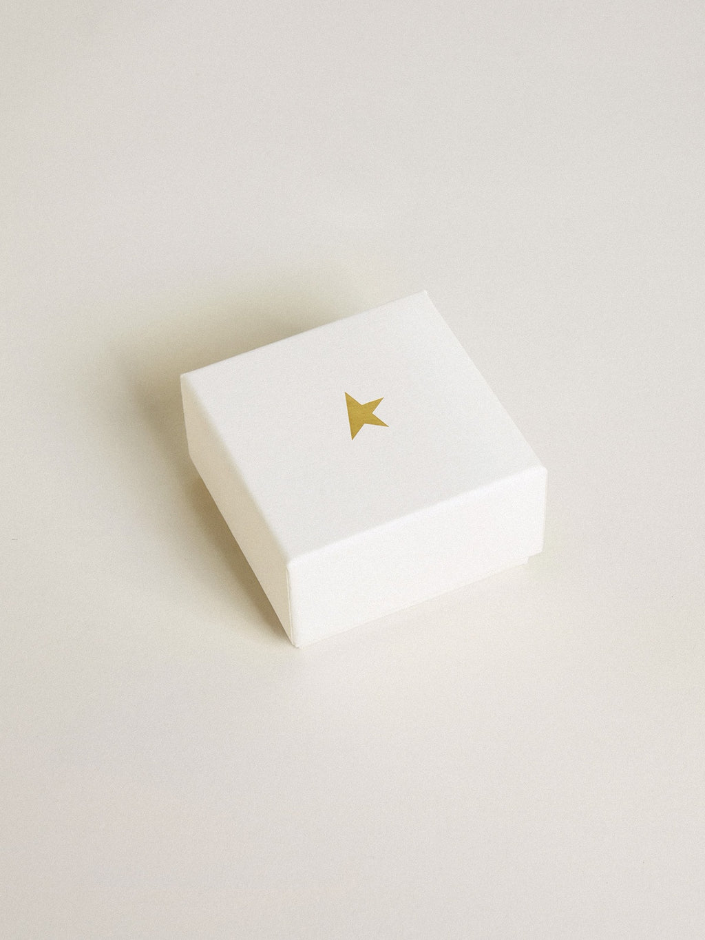 Lock-shaped charm in gold-colored brass with crystals| Golden Goose
