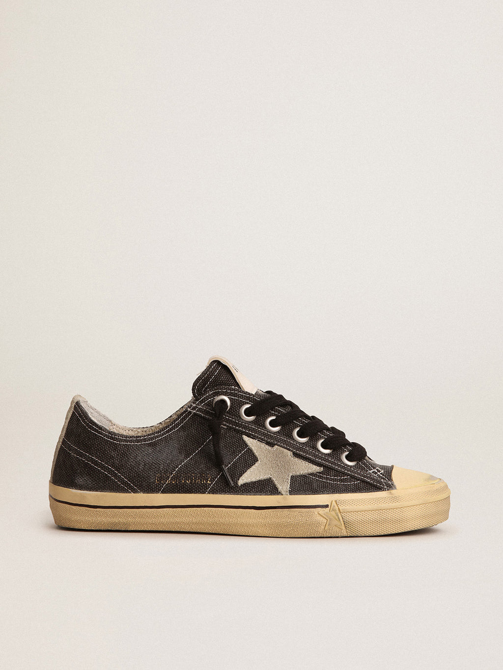 Women's V-Star LTD in black canvas with ice-gray star and heel| Golden Goose