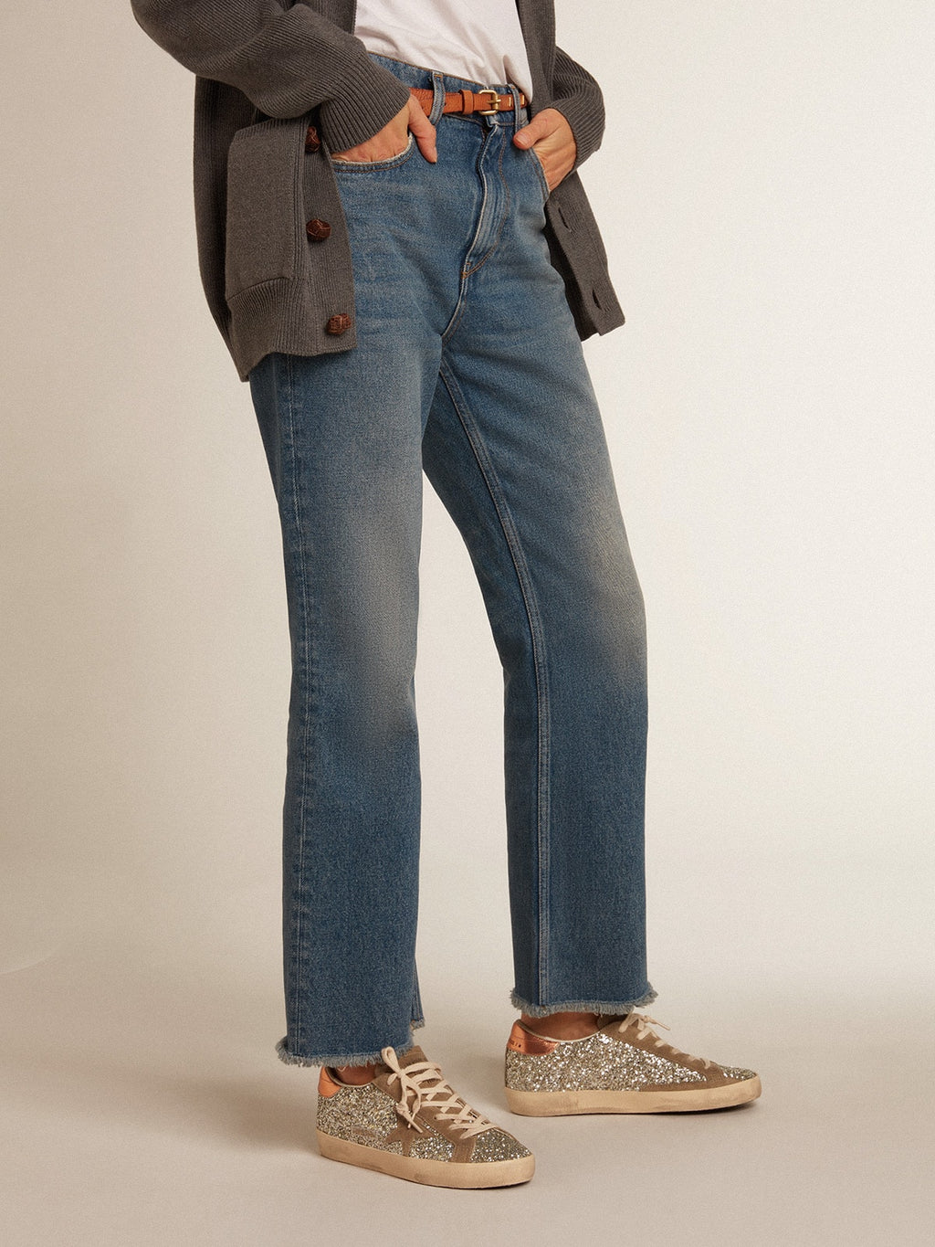 Women's Super-Star in platinum glitter with dove-gray suede star| Golden Goose
