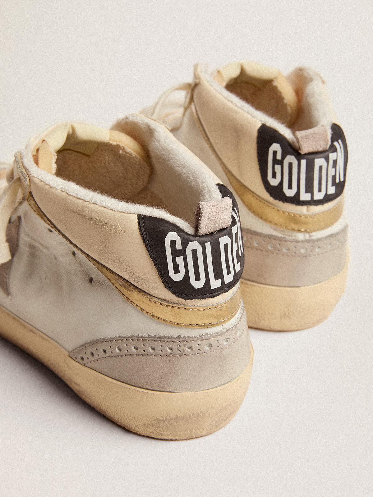 Men's Mid Star with light gray suede star and gold flash| Golden Goose