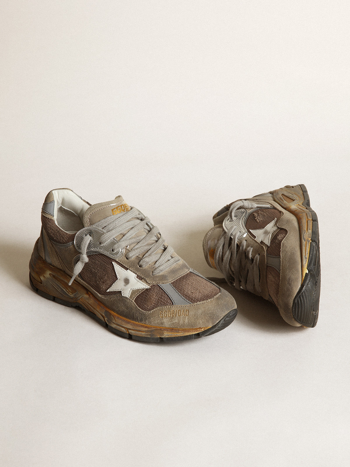 Women's Dad-Star in dove gray mesh and suede| Golden Goose