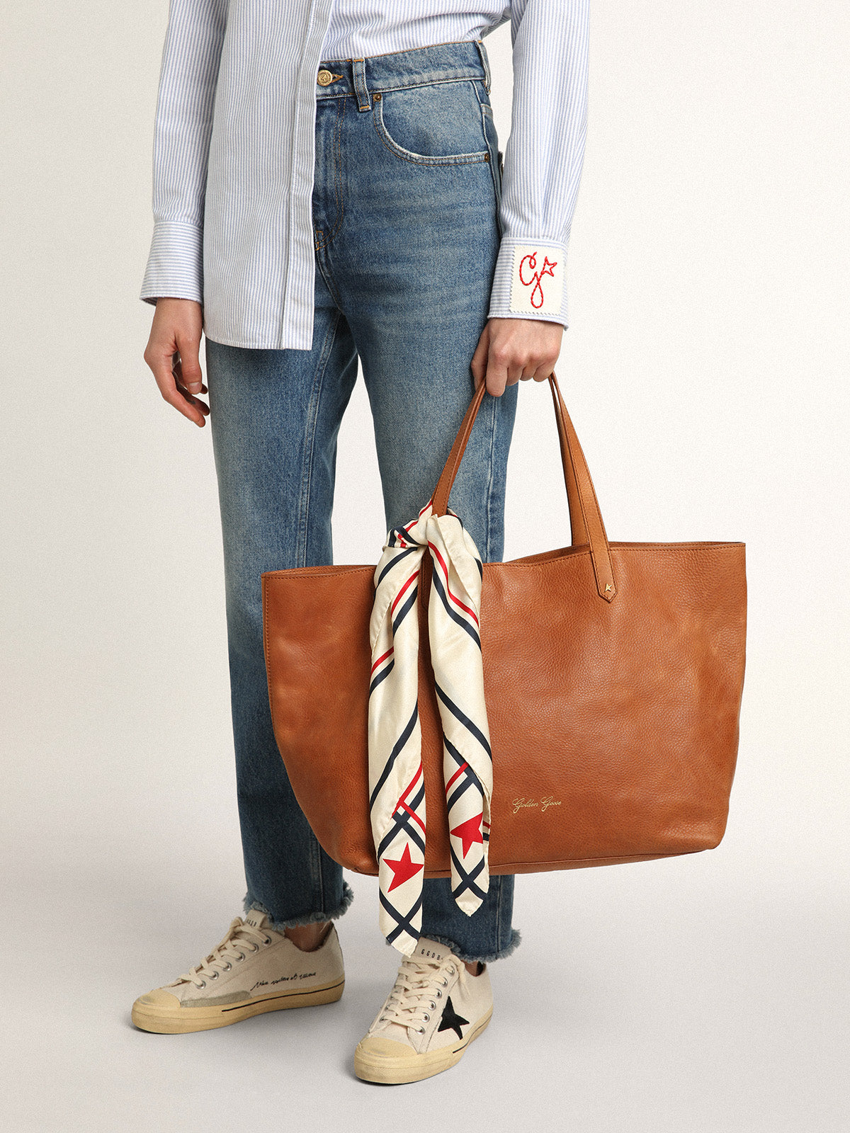 White scarf with contrasting color stars and stripes| Golden Goose