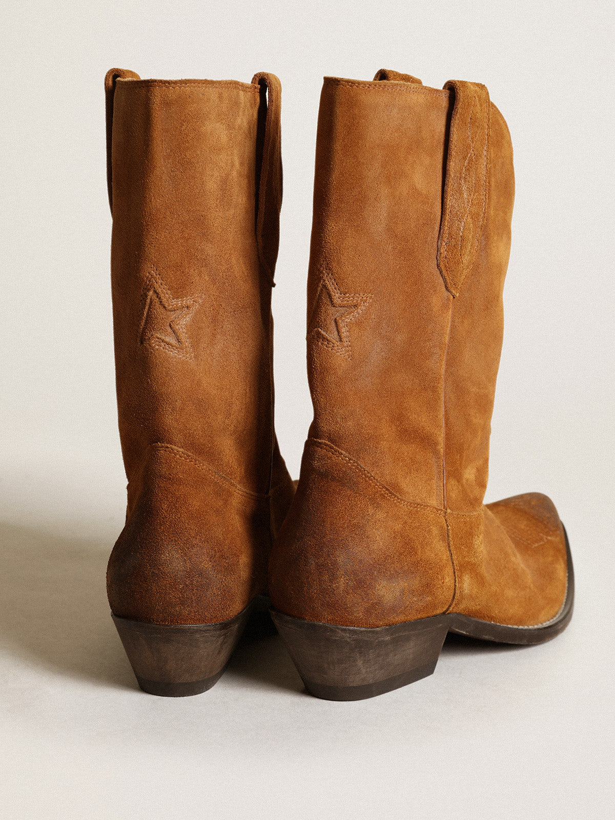 Women's low boots in tobacco-colored suede with inlay star| Golden Goose