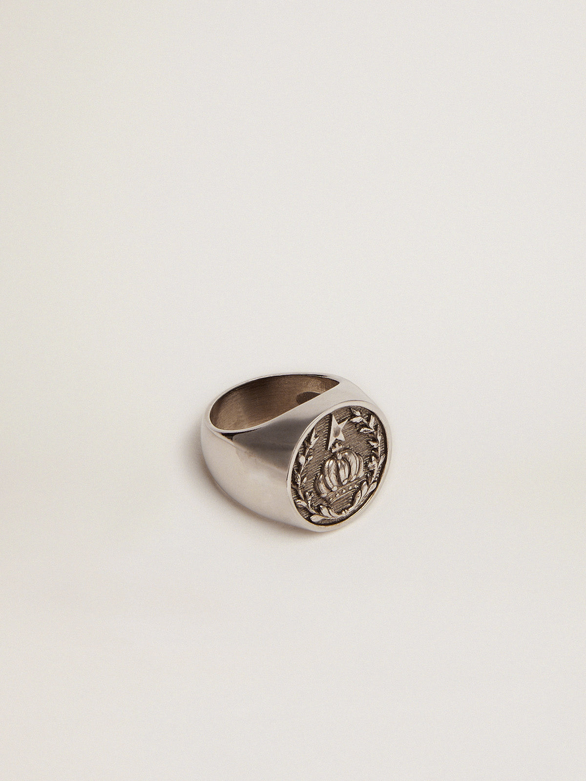 Men's signet ring in antique silver color| Golden Goose