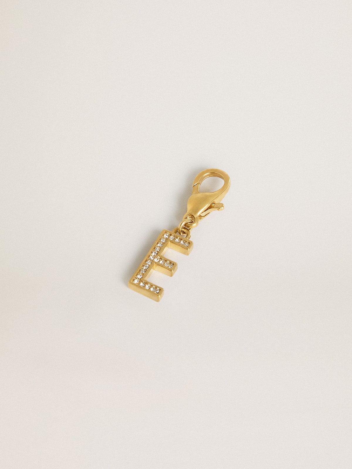 Letter E charm in gold-colored brass with crystals| Golden Goose