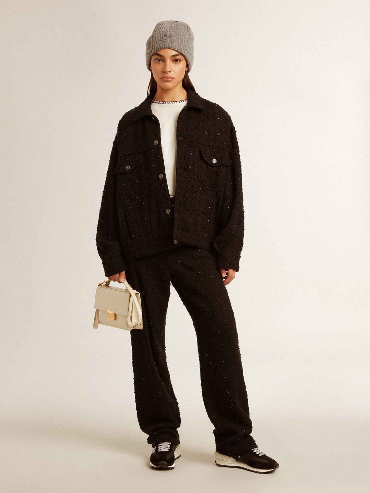 Venezia Bag in butter-colored boarded leather with gold details| Golden Goose