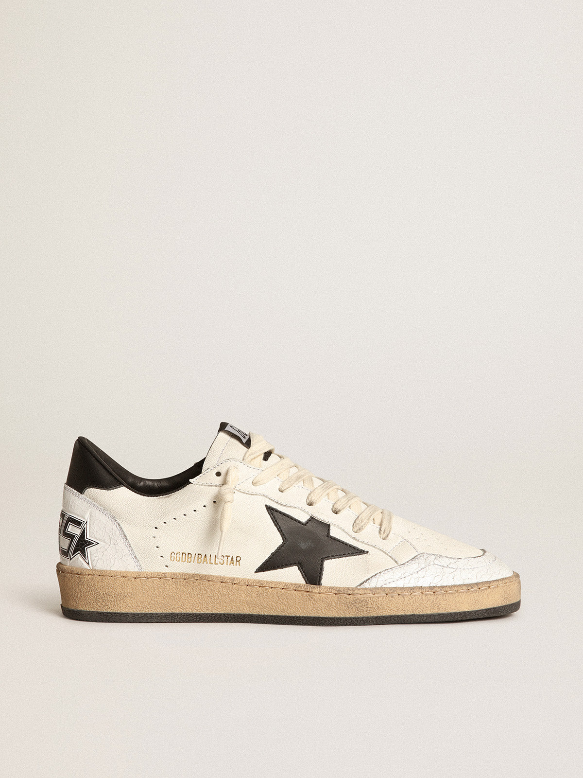 Women's Ball Star in nappa with white star and black heel tab| Golden Goose