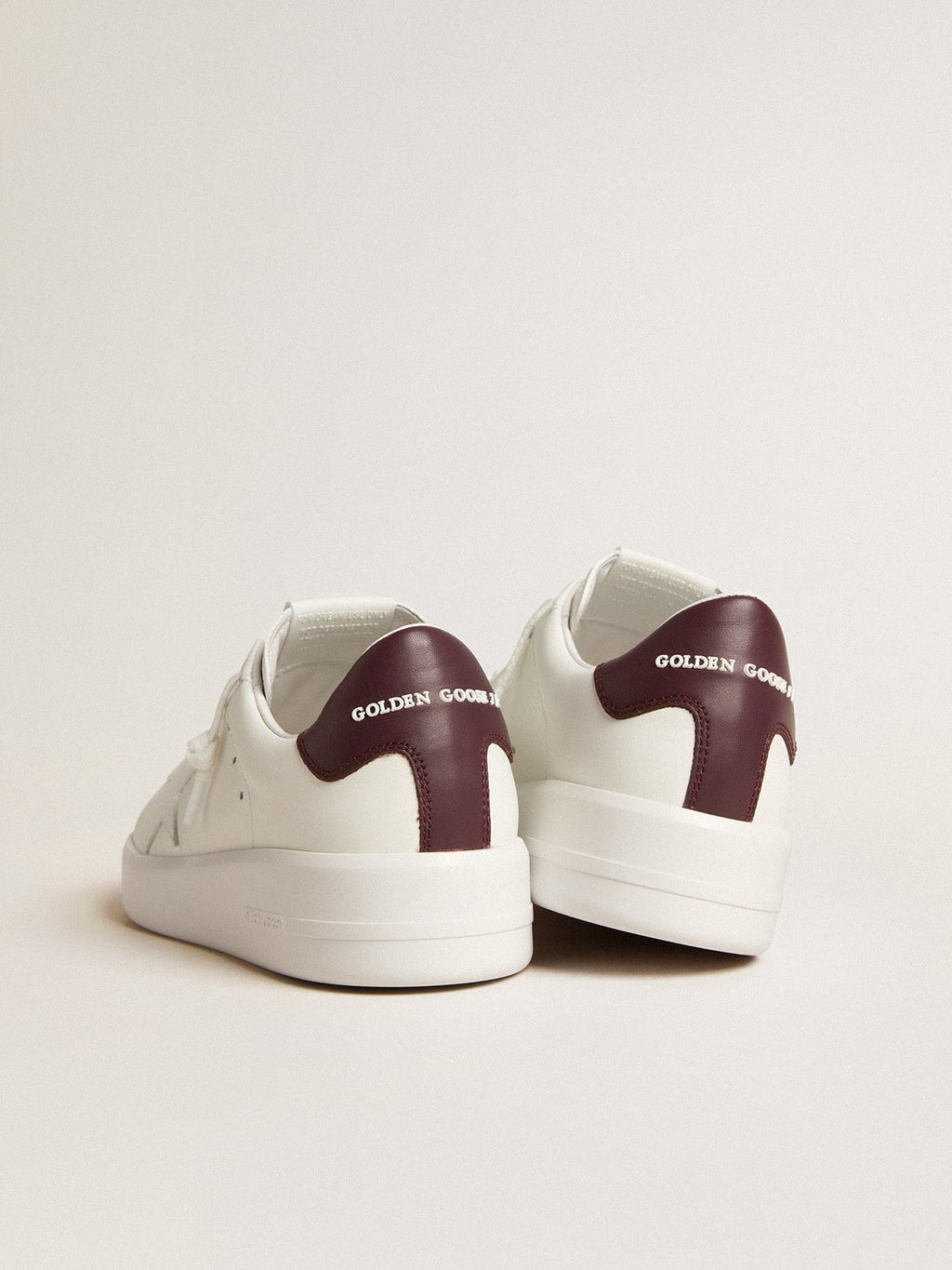 Purestar with white leather star and plum leather heel tab| Golden Goose