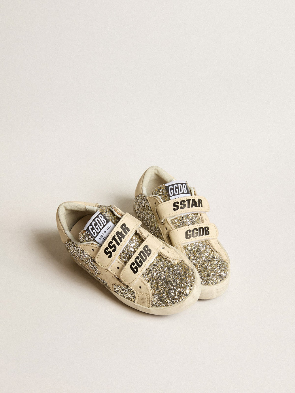 Old School Junior in platinum glitter with leather star and heel tab| Golden Goose