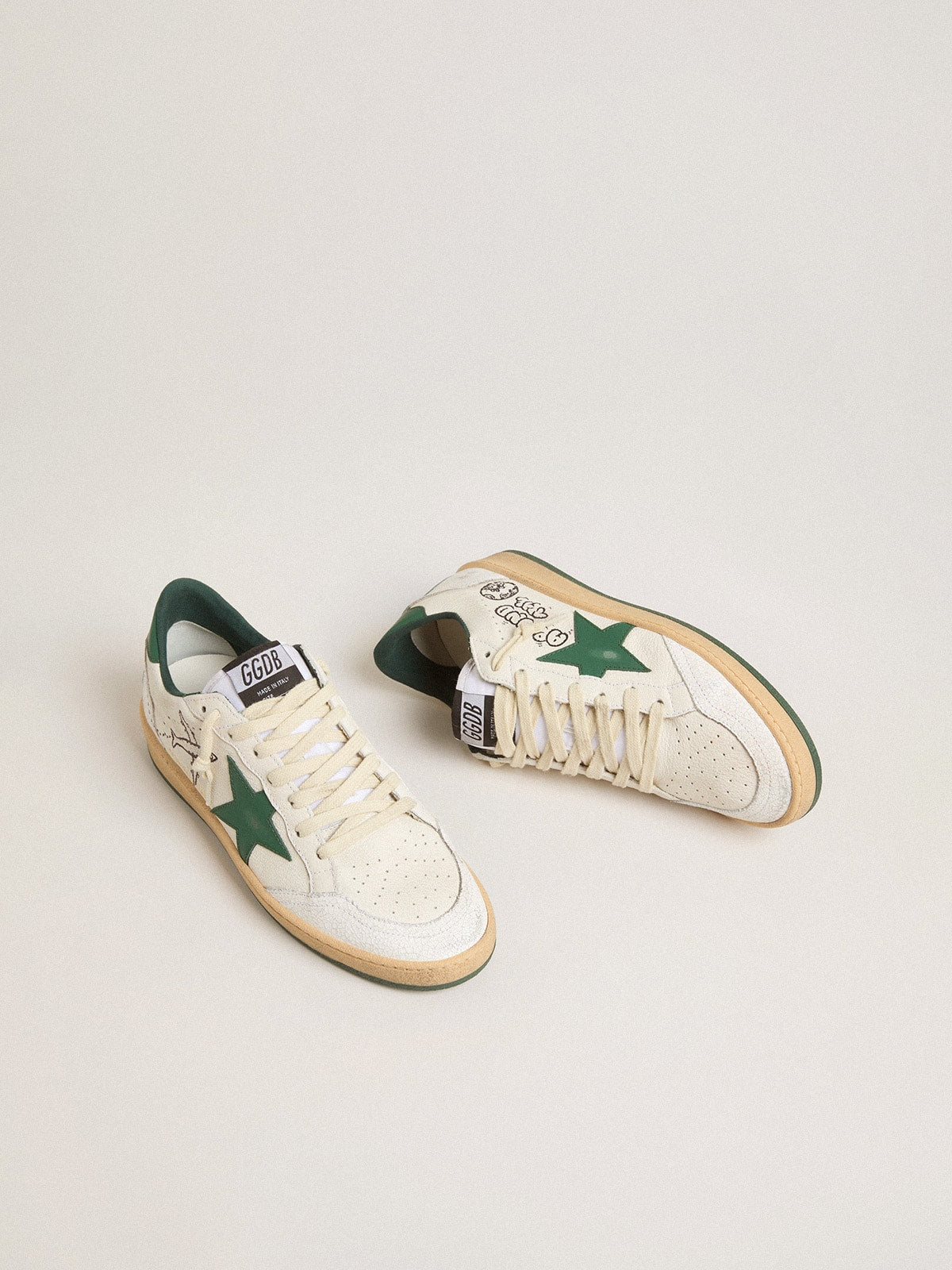 Men's Ball Star Wishes in white nappa leather with green leather star and heel tab| Golden Goose