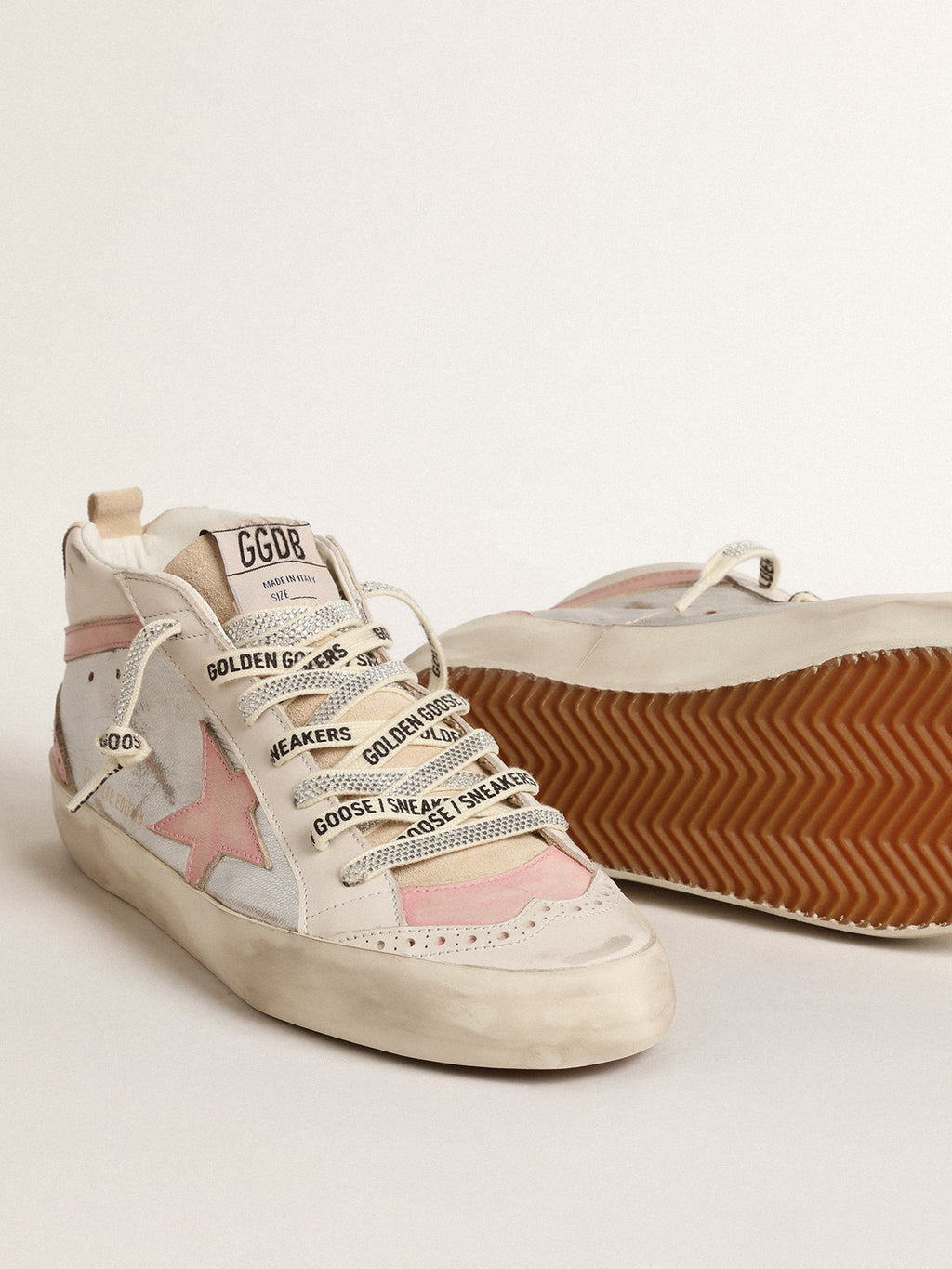 Mid Star LTD in silver metallic leather with pink star and flash| Golden Goose