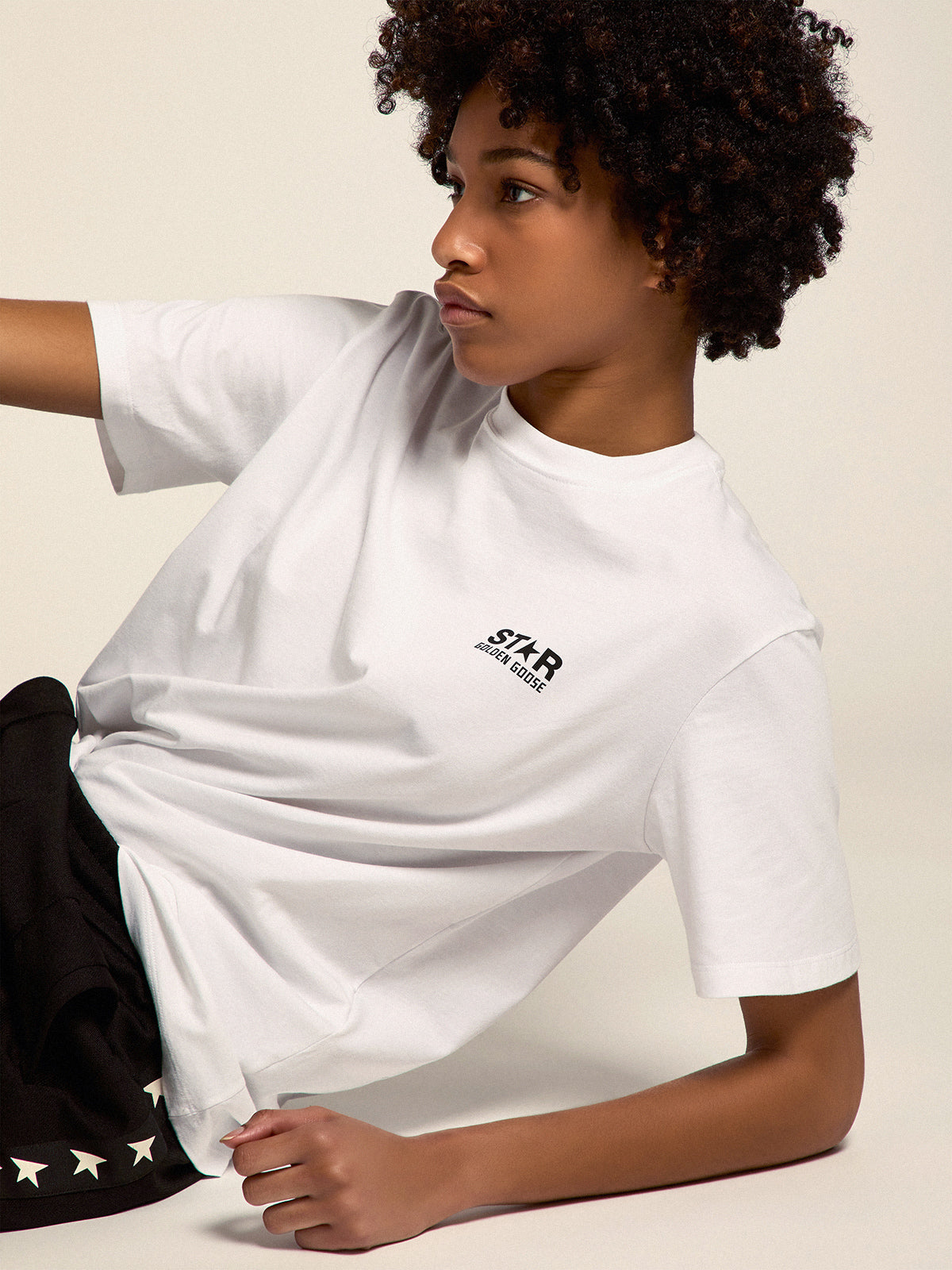 Women's white T-shirt with contrasting black logo and star| Golden Goose