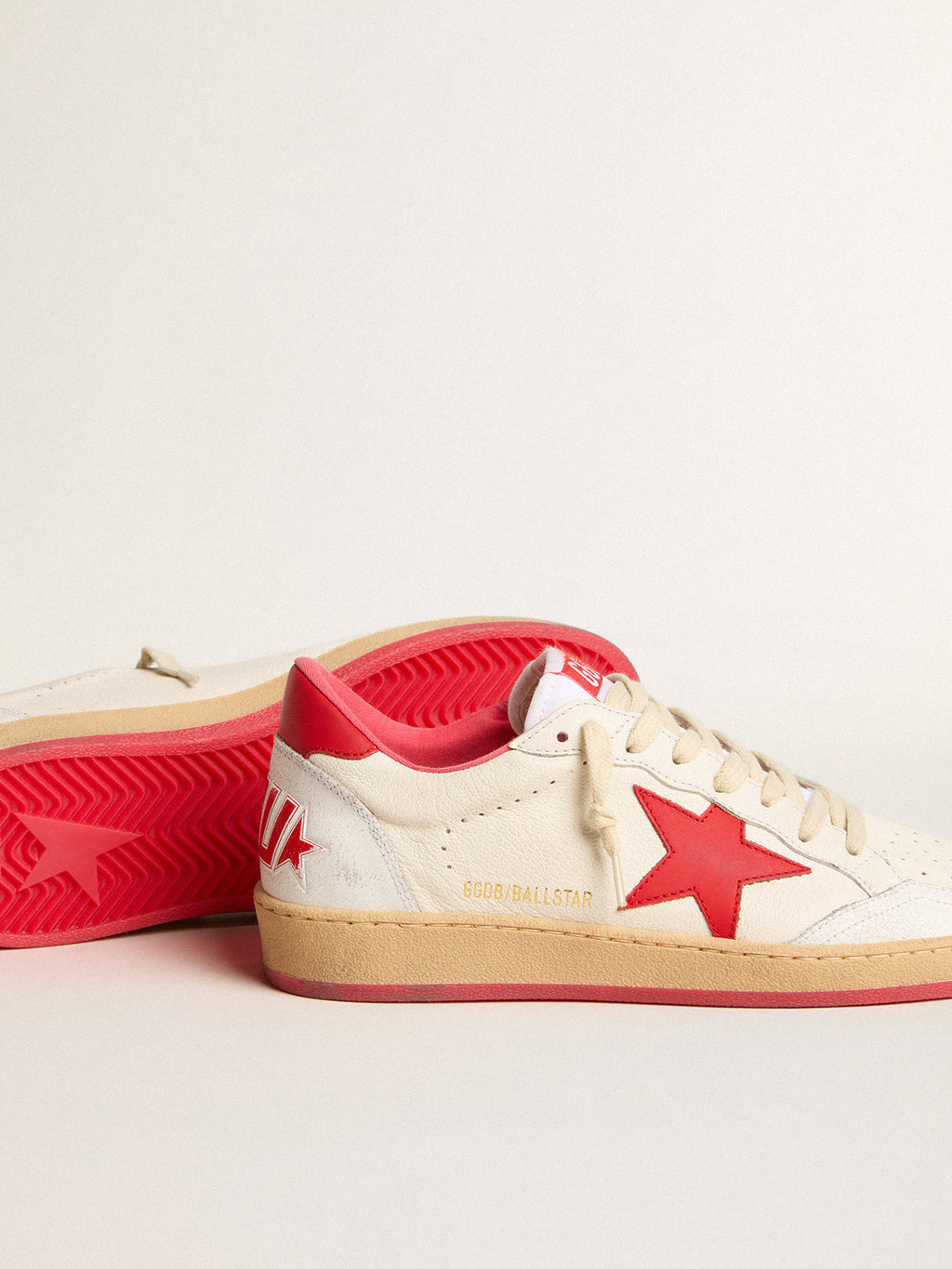 Men's Ball Star  Wishes in white leather with a red star and heel tab| Golden Goose