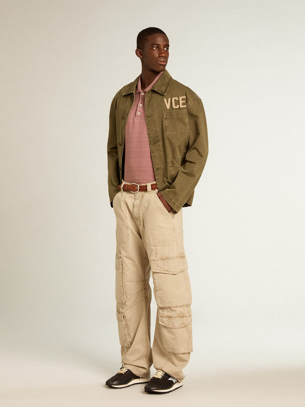 Men's khaki-colored cotton cargo pants| Golden Goose