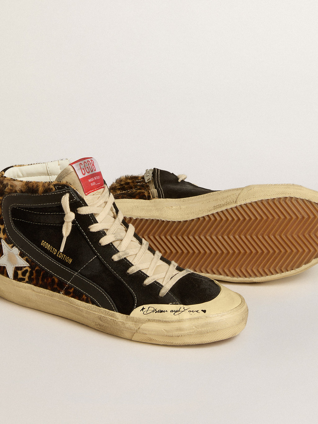 Slide Penstar LTD in leopard-print pony skin with silver star and black flash| Golden Goose