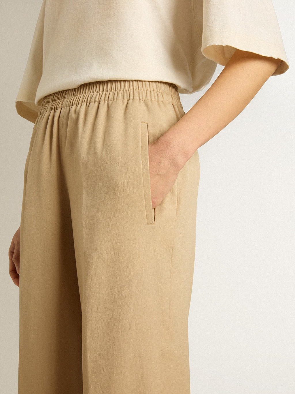 Women's sand-colored joggers