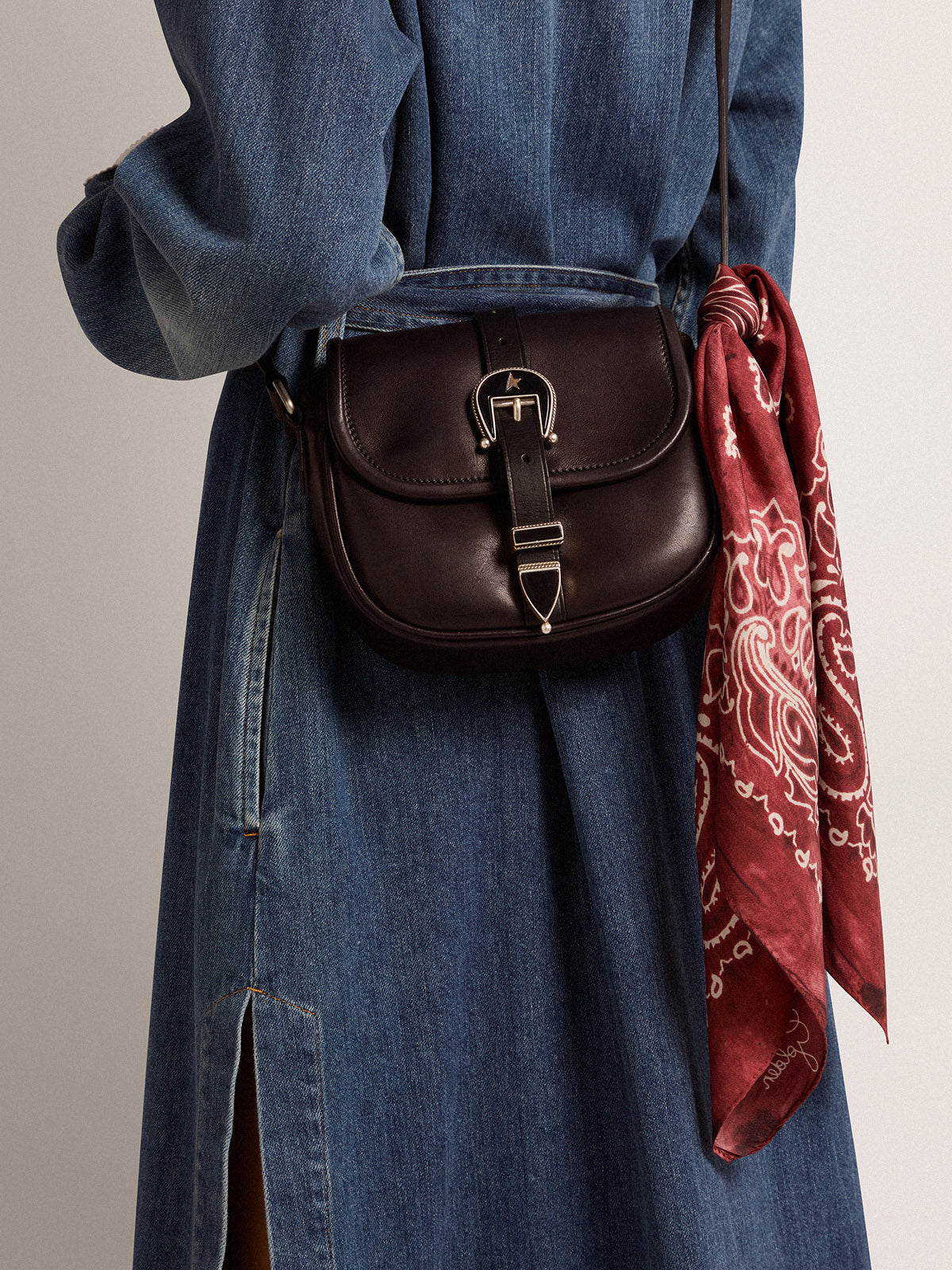 Women's small Rodeo Bag in black leather| Golden Goose