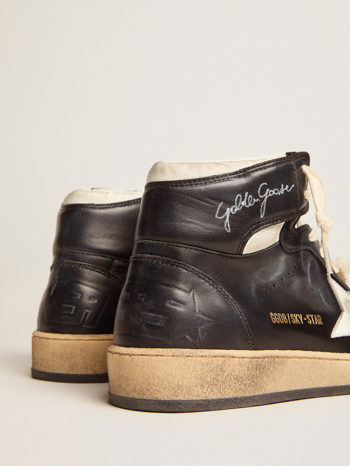 Women's Sky-Star in black nappa with white star| Golden Goose